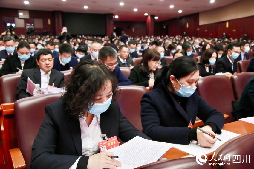 ɶʮߌ˴Ε(hu)hF(xin)(chng)W(wng) z