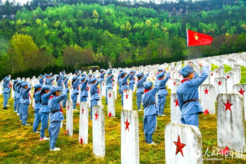 ͨht܊СW(xu)W(xu)ܘ佭z