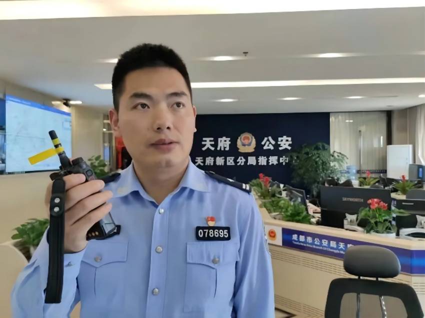 侯正強(qiáng)。成都市公安局天府新區(qū)分局供圖