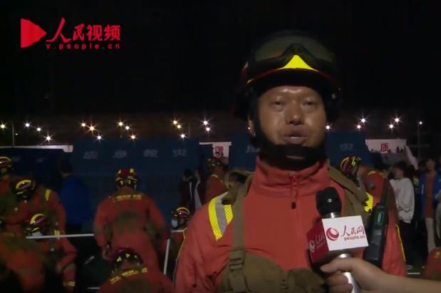 直擊震后寶興：安置點(diǎn)有住有吃 秩序井然
