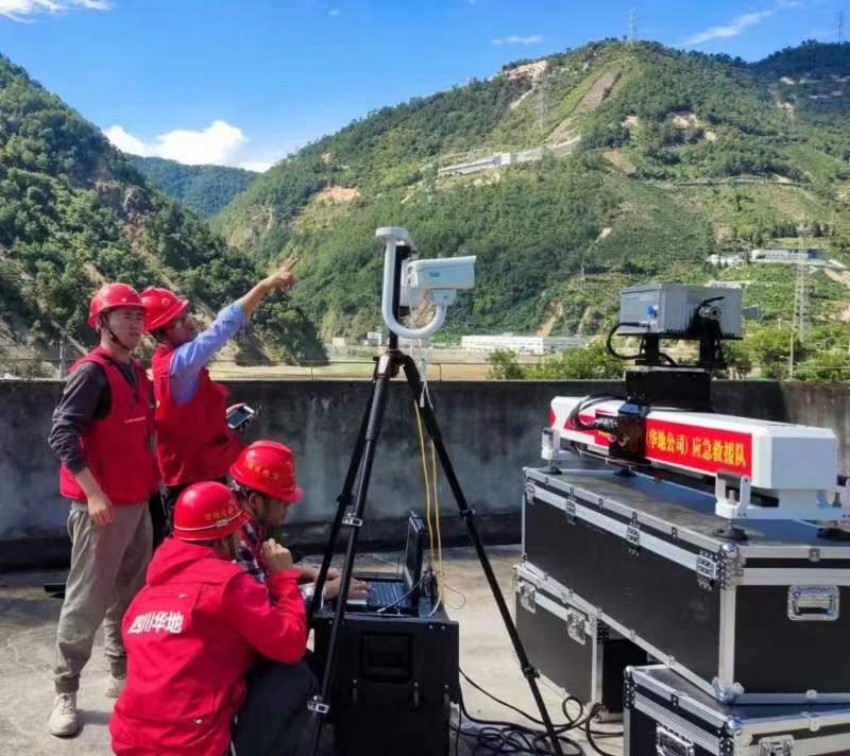 高科技助力地震搶險救災(zāi)。四川省地質(zhì)調(diào)查研究院供圖