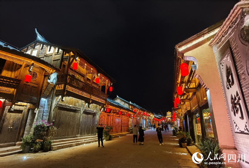 建昌古城“煥新”歸來。人民網(wǎng) 王洪江攝
