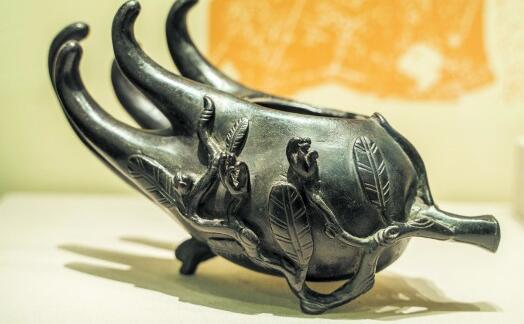 國(guó)內(nèi)首個(gè)歷年出土中醫(yī)藥文物特展