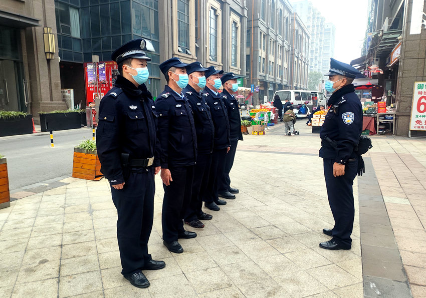 專職警保巡邏隊。成都市金牛區(qū)公安分局供圖