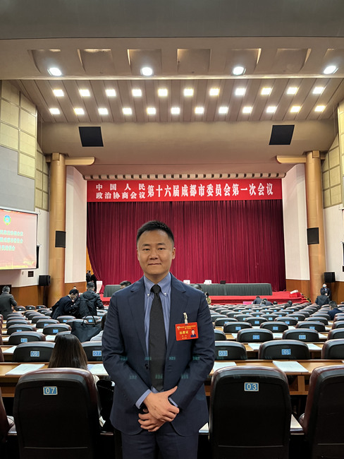 十六屆成都市政協(xié)委員柏添。受訪者供圖