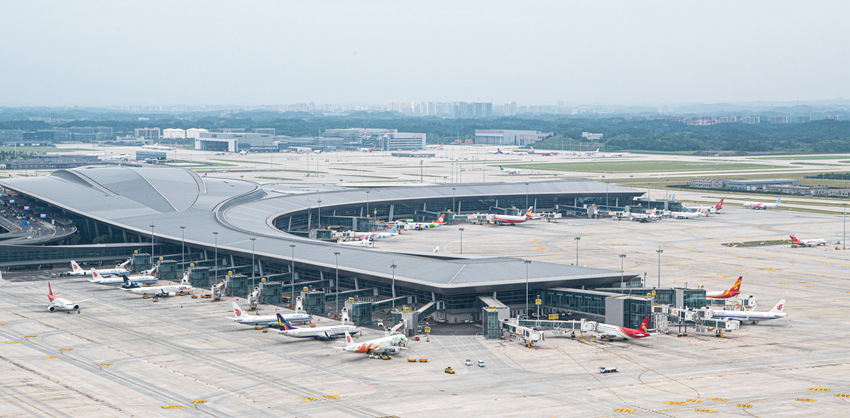成都天府國際機(jī)場航站樓。成都天府機(jī)場分公司供圖