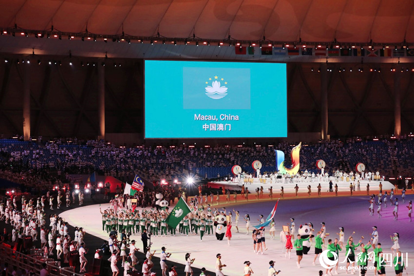 成都第31屆世界大學(xué)生夏季運(yùn)動(dòng)會(huì)開幕式現(xiàn)場(chǎng)。趙祖樂攝
