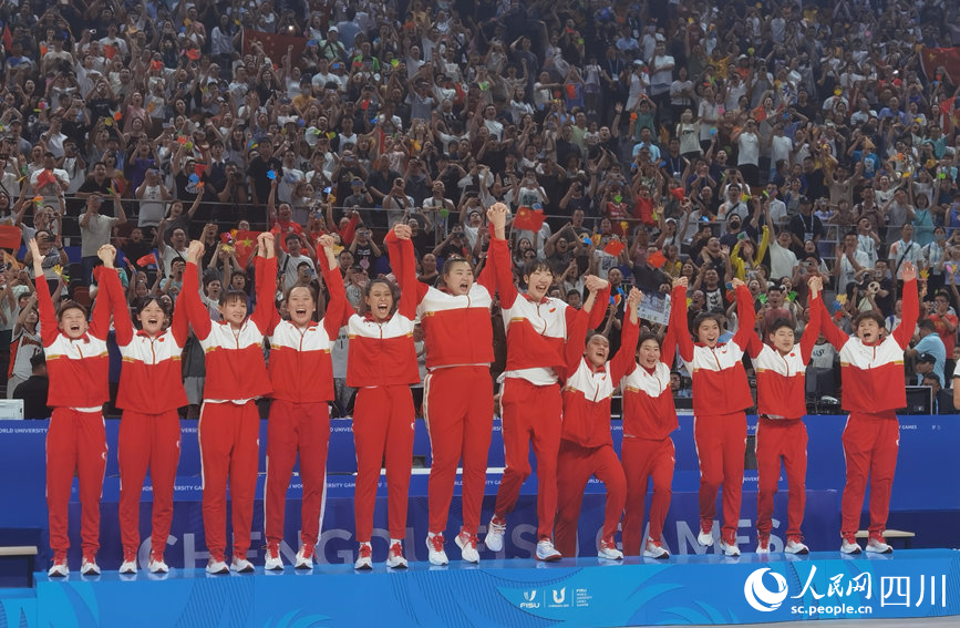 我們是冠軍。人民網(wǎng)記者 王洪江攝