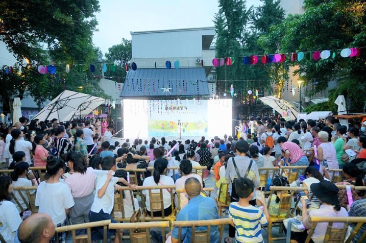 玉林的鄰里節(jié)音樂會。成都市武侯區(qū)玉林街辦供圖