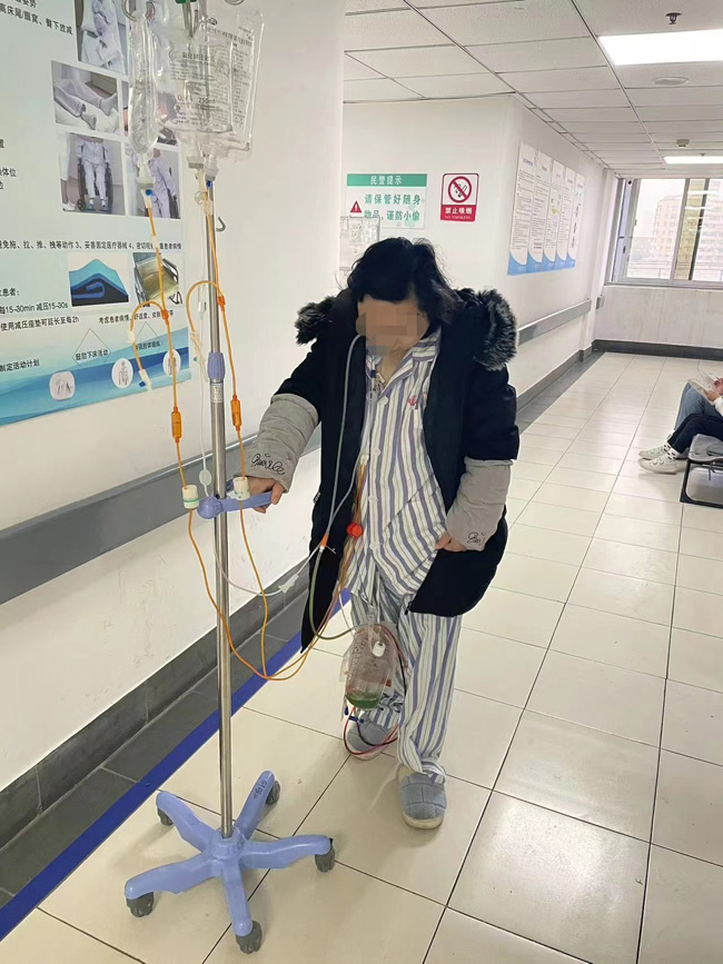 患者術(shù)后恢復很快。四川省人民醫(yī)院供圖