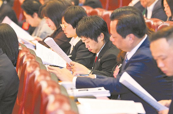 履職盡責(zé)交出民生答卷 持續(xù)奮斗開創(chuàng)美好未來