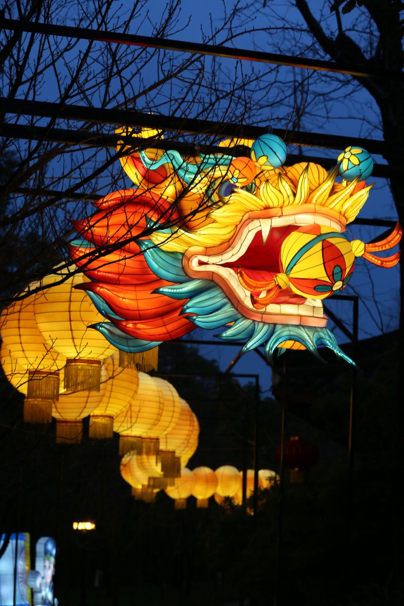 武侯祠成都大廟會試燈。成都武侯祠博物館供圖