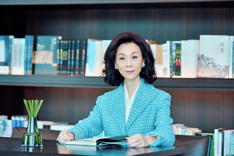 全國人大代表、四川省工商聯副主席、四川天府新區(qū)商會會長、四川啟陽汽車集團董事長王麒。四川天府新區(qū)商會供圖