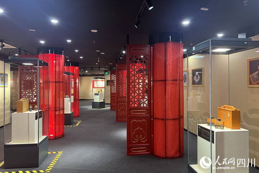 蒙頂山貢茶文物展覽。人民網(wǎng) 趙祖樂攝