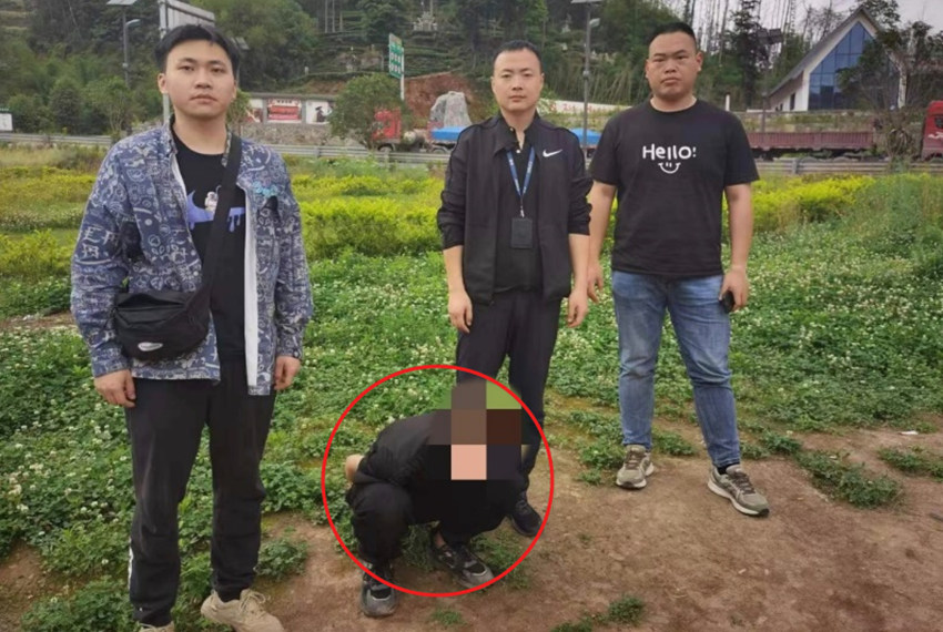 嫌疑人被抓現(xiàn)場(chǎng)。成華公安供圖