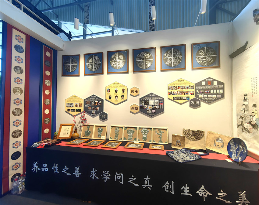作品展示。成都市實驗小學明道分校供圖