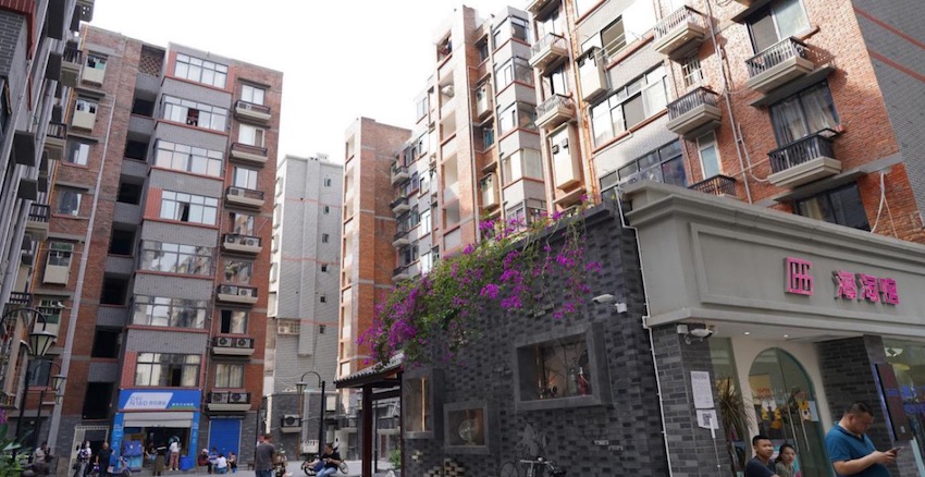 改造后的43號附8號院，保留建筑原貌，保留紅磚，修舊如舊，留住歷史文化。南充市住建局供圖