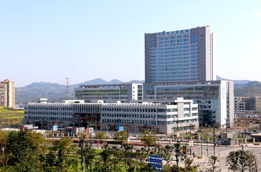 醫(yī)院大樓。瀘州市人民醫(yī)院供圖