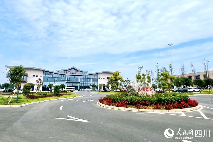 綿陽北川永昌機(jī)場。人民網(wǎng) 趙祖樂攝