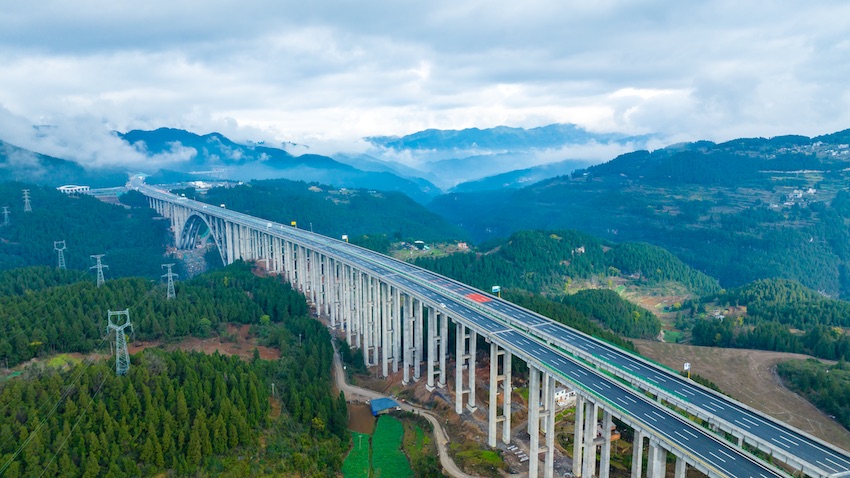 古金高速水落河特大橋。蜀道集團(tuán)供圖