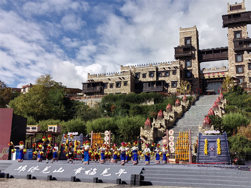 中國(guó)古羌城，新年氣氛濃。人民網(wǎng)記者 劉海天攝