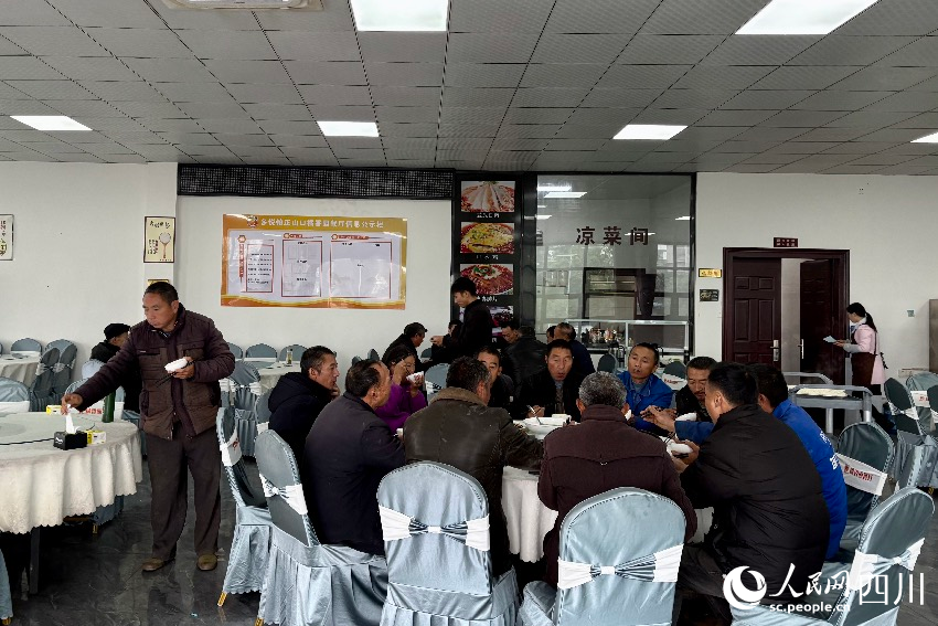 正山口村助老餐廳。人民網(wǎng)記者 朱虹攝