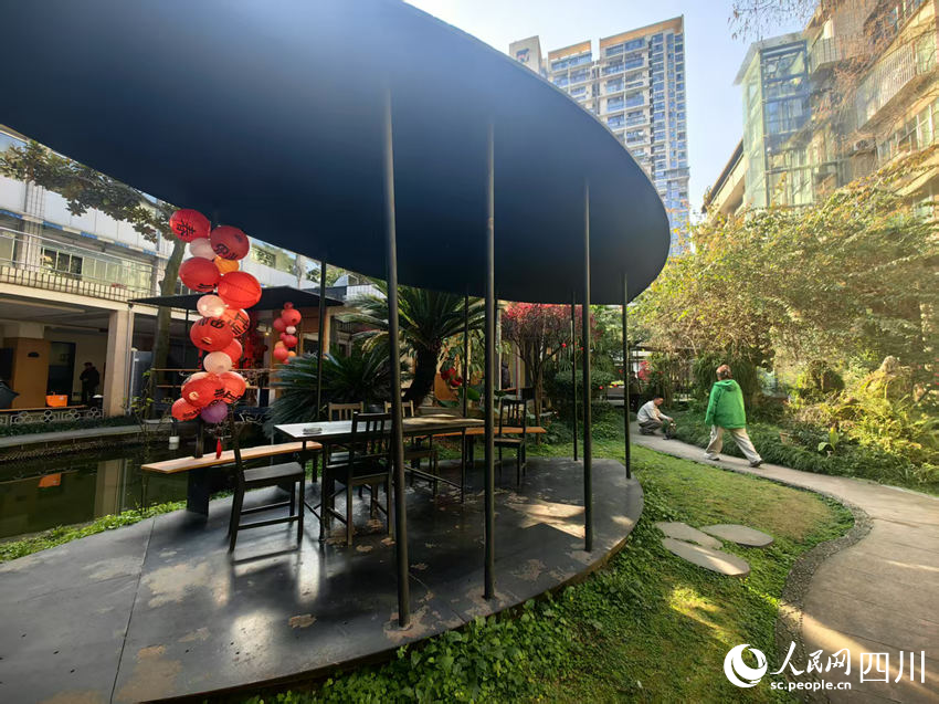 花園島·文創(chuàng)園區(qū)一角。人民網(wǎng) 薛育建攝