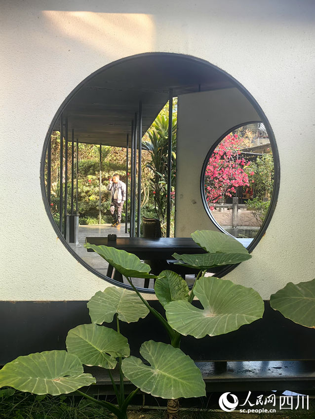 花園島·文創(chuàng)園區(qū)的園林之美。人民網(wǎng) 薛育建攝