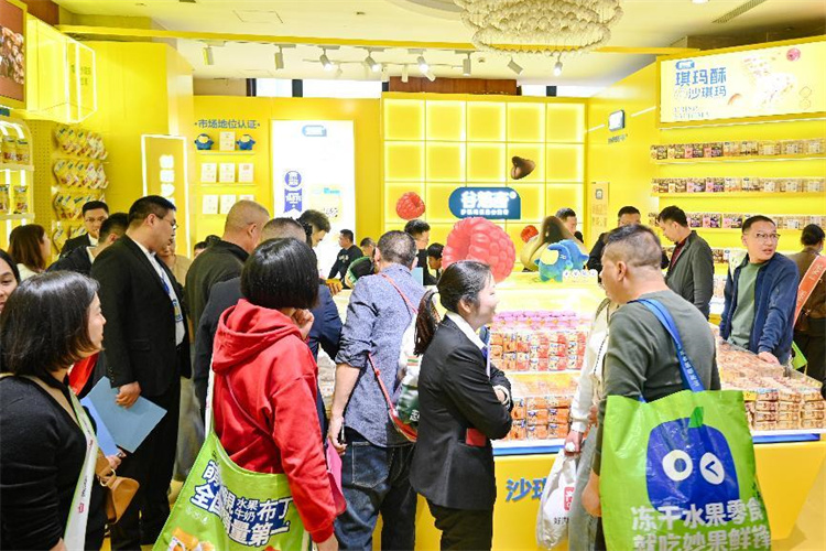 客商參觀。青羊區(qū)融媒體中心供圖