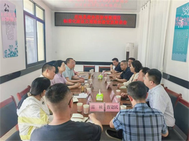 考察交流現(xiàn)場(chǎng)。劉蕓宏攝
