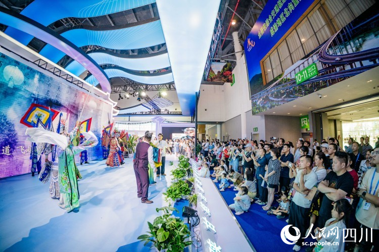 廣元館現(xiàn)場。人民網(wǎng)記者 王波攝