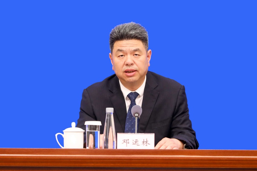馬爾康市委副書記。蔣翼鵬攝