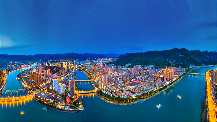 利州夜景。利州區(qū)委宣傳部供圖