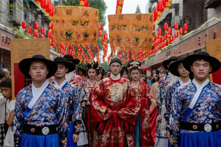 崇寧王巡游表演將穿過古鎮(zhèn)重要街區(qū)。成都文旅供圖