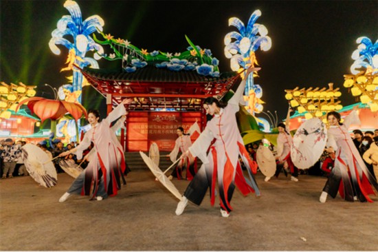 巴中通江：“通江花月夜”不夜城盛大啟幕_fororder_未標(biāo)題-4